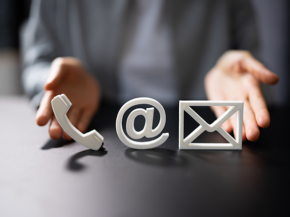Symbole E-Mail, @-Zeichen und Telefon