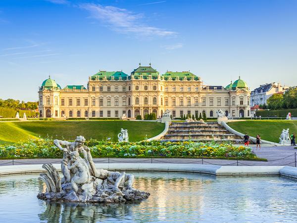 Das Schloss Schönbrunn in Wien.