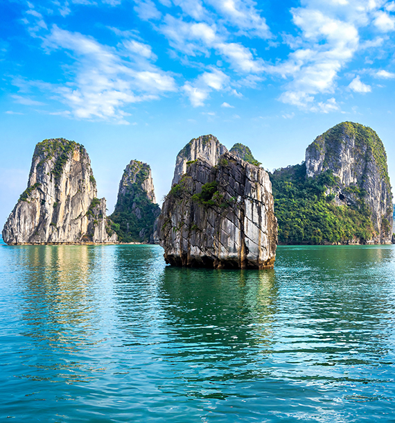 Felsen in der Halong-Bucht.