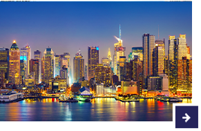 New York City bei Nacht.